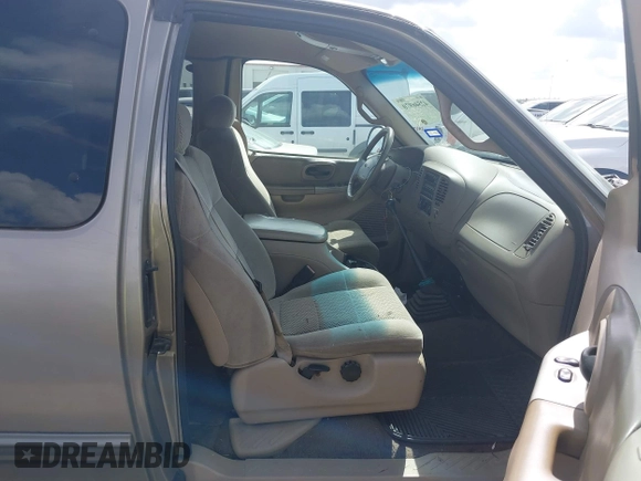 2002 Ford F-150 XL with VIN 1FTRX17222NA12740, listed as a IAAI auction lot 42546970 with 163,344 mi miles and . Bid and sale history available at DreamBid. Image 5.
