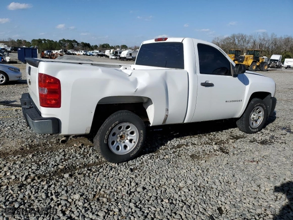 2007 Chevrolet Silverado 1500 Work Truck with VIN 1GCEC14C47Z589342, listed as a Copart auction lot 47961895 with 166,967 mi miles and Salvage Title. Bid and sale history available at carsss.com. Image 3.