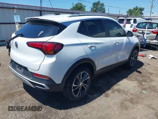2022 Buick Encore GX Select with VIN KL4MMDS22NB110209, listed as a IAAI auction lot 42572913 with 34,527 mi miles and . Bid and sale history available at DreamBid. Image 4.
