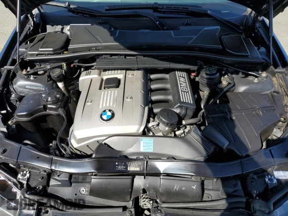 2006 BMW 3 Series 325i with VIN WBAVB13546KX37483, listed as a Copart auction lot 62717615 with 154,957 mi miles and Salvage title. Bid and sale history available at DreamBid. Image 11.