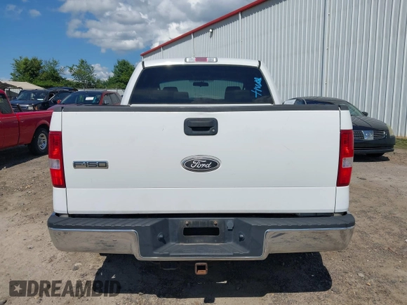 2008 Ford F-150 XLT z VIN 1FTPW12V78FB88942, wystawiony jako IAAI lot #42535564 z przebiegiem 239 965 mil mil oraz . Historia ofert i sprzedaży dostępna na DreamBid. Obrazek 16.
