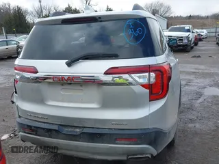 2020 GMC Acadia SLT with VIN 1GKKNULS5LZ110321, listed as a IAAI auction lot 41441439 with 116,507 mi miles and . Bid and sale history available at DreamBid. Image 17.