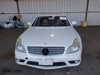 2008 Mercedes-Benz CLS-Class 5.5L with VIN WDDDJ72X18A128695, listed as a IAAI auction lot 41361533 with 108,759 mi miles. Bid and sale history available at carsss.com. Image 12.