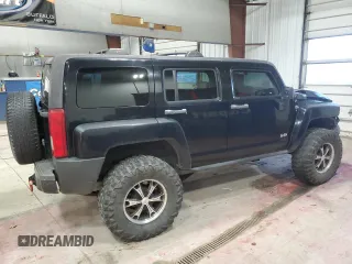 2006 Hummer H3 with VIN 5GTDN136468237702, listed as a Copart auction lot 80687264 with 284,169 mi miles and Salvage Title. Bid and sale history available at carsss.com. Image 3.