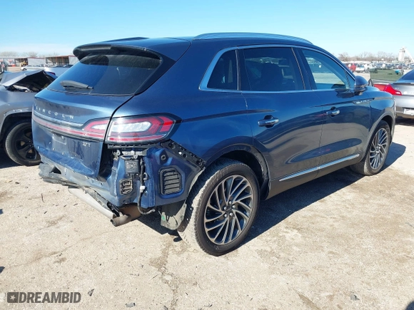2019 Lincoln Nautilus Reserve with VIN 2LMPJ6LP3KBL51283, listed as a IAAI auction lot 41204810 with 91,184 mi miles. Bid and sale history available at carsss.com. Image 4.