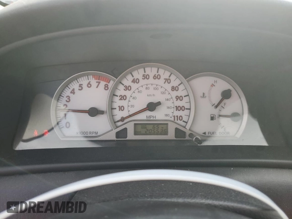 2006 Toyota Corolla CE with VIN 1NXBR30E76Z697563, listed as a Copart auction lot 54623585 with 205,536 mi miles and Clean Title. Bid and sale history available at DreamBid. Image 9.