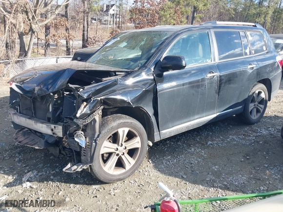 2013 Toyota Highlander Limited with VIN 5TDDK3EH0DS203145, listed as a IAAI auction lot 41325734 with 290,083 mi miles. Bid and sale history available at carsss.com. Image 17.
