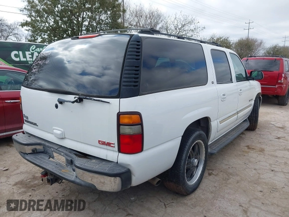 2004 GMC Yukon XL SLT with VIN 3GKEC16Z34G162090, listed as a IAAI auction lot 41600676 with 184,765 mi miles. Bid and sale history available at carsss.com. Image 4.
