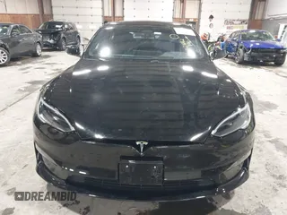 2022 Tesla Model S with VIN 5YJSA1E58NF478403, listed as a IAAI auction lot 41533099 with 42,779 mi miles and . Bid and sale history available at DreamBid. Image 12.