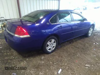 2006 Chevrolet Impala LT 3.5L with VIN 2G1WT58K569130125, listed as a IAAI auction lot 41036960 with 356,985 mi miles and . Bid and sale history available at DreamBid. Image 4.