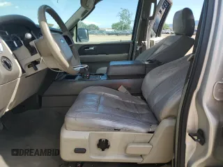 2007 Ford Expedition XLT z VIN 1FMFU15507LA48143, wystawiony jako Copart lot #53579105 z przebiegiem 109 367 mil mil oraz Szkoda całkowita • Salvage title. Historia ofert i sprzedaży dostępna na DreamBid. Obrazek 7.