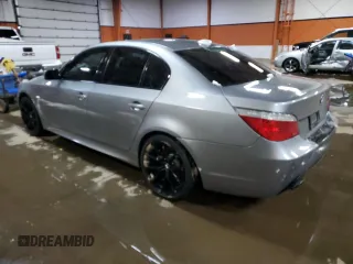2006 BMW 5 Series 530xi with VIN WBANF73556CG68310, listed as a Copart auction lot 82031014 with 189,112 mi miles and Clean Title. Bid and sale history available at DreamBid. Image 2.