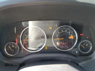 2016 Jeep Compass Latitude z VIN 1C4NJCEA4GD619757, wystawiony jako Copart lot #52113325 z przebiegiem 98 912 mil mil oraz Szkoda całkowita • Salvage title. Historia ofert i sprzedaży dostępna na DreamBid. Obrazek 9.