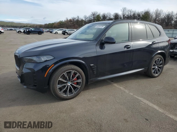 2024 BMW X5 xDrive40i z VIN 5UX23EU09R9S17979, wystawiony jako Copart lot #48359735 z przebiegiem 12 564 mil mil oraz Szkody całkowita. Historia ofert i sprzedaży dostępna na DreamBid. Obrazek 1.