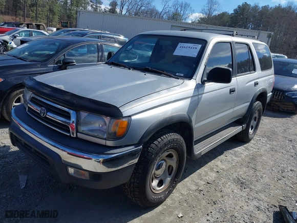 2000 Toyota 4Runner with VIN JT3GM84R7Y0063428, listed as a IAAI auction lot 41615410 with 276,948 mi miles. Bid and sale history available at carsss.com. Image 2.