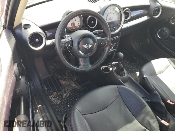 2011 MINI Clubman with VIN WMWZF3C55BTY00516, listed as a Copart auction lot 56786525 with 138,192 mi miles and Clean Title. Bid and sale history available at DreamBid. Image 8.