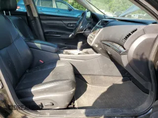 2017 Nissan Altima S with VIN 1N4AL3AP5HC142594, listed as a Copart auction lot 54756595 with 172,458 mi miles and Salvage title. Bid and sale history available at DreamBid. Image 7.