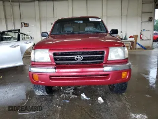 1998 Toyota Tacoma with VIN 4TAWN72NXWZ132180, listed as a Copart auction lot 65593695 with 266,993 mi miles and Salvage title. Bid and sale history available at DreamBid. Image 5.
