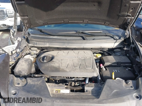 2016 Jeep Cherokee Latitude with VIN 1C4PJMCS7GW246423, listed as a IAAI auction lot 41805421 with 60,880 mi miles and . Bid and sale history available at carsss.com. Image 10.