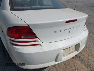 2001 Dodge Stratus z VIN 1B3EJ56U81N691181, wystawiony jako IAAI lot #42466657 z przebiegiem 140 236 mil mil oraz . Historia ofert i sprzedaży dostępna na DreamBid. Obrazek 13.