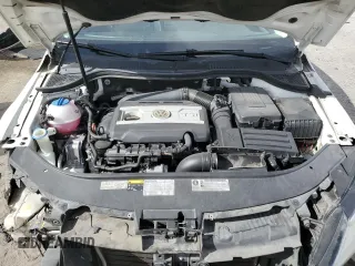 2013 Volkswagen CC Sport with VIN WVWBP7AN9DE567212, listed as a Copart auction lot 52998835 with 127,255 mi miles and Salvage Title. Bid and sale history available at carsss.com. Image 11.