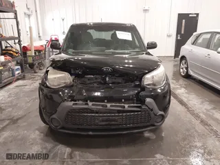 2015 Kia Soul with VIN KNDJN2A2XF7117795, listed as a IAAI auction lot 41977970 with 139,025 mi miles. Bid and sale history available at carsss.com. Image 12.