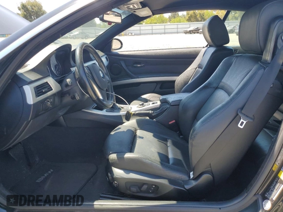 2008 BMW 3 Series 328i with VIN WBAWR335X8P150836, listed as a Copart auction lot 64702195 with 99,445 mi miles and Salvage title. Bid and sale history available at DreamBid. Image 7.