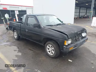 1996 Nissan Frontier XE z VIN 1N6SD16S5TC385180, wystawiony jako IAAI lot #41345326 z przebiegiem 262 211 mil mil oraz . Historia ofert i sprzedaży dostępna na DreamBid. Obrazek 1.