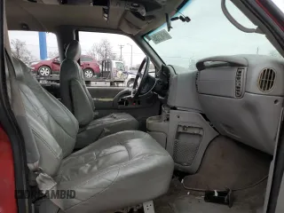 1997 GMC Safari with VIN 1GKEL19WXVB530471, listed as a Copart auction lot 86403504 with Not Provided miles and Salvage Title. Bid and sale history available at carsss.com. Image 7.