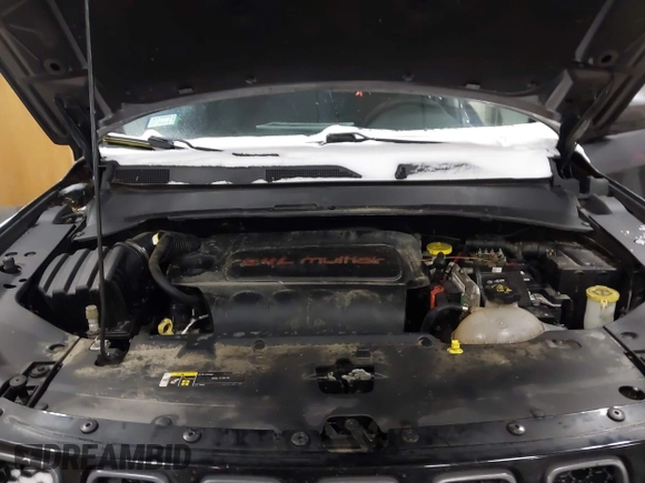 2019 Jeep Compass Trailhawk with VIN 3C4NJDDB2KT649889, listed as a IAAI auction lot 41562599 with 70,700 mi miles and . Bid and sale history available at carsss.com. Image 10.