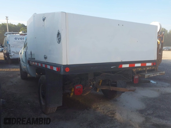 2002 Ford F-250 XL with VIN 1FTNF20L02EC27835, listed as a IAAI auction lot 42239136 with 171,842 mi miles and . Bid and sale history available at DreamBid. Image 3.
