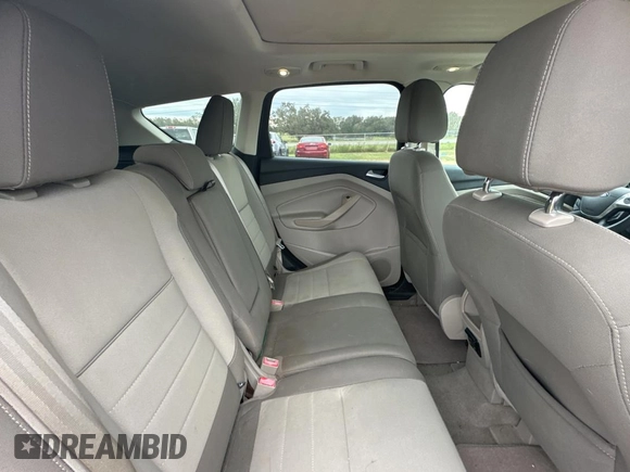 2013 Ford Escape SE с VIN 1FMCU9G95DUD25554, выставлен на аукционе Copart как лот 76806584 с пробегом Не указан миль и Чистый • Clean title. История ставок и продаж доступна на DreamBid. Изображение 6.
