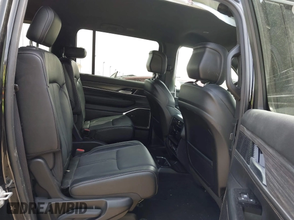 2024 Jeep Wagoneer Series III with VIN 1C4SJVDP7RS175096, listed as a IAAI auction lot 41836705 with 16,260 mi miles and . Bid and sale history available at DreamBid. Image 8.