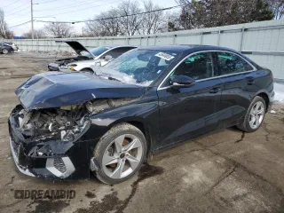 2024 Audi A3 Premium z VIN WAUAUDGY5RA079343, wystawiony jako Copart lot #45849855 z przebiegiem 25 325 mil mil oraz Tytuł czysty. Historia ofert i sprzedaży dostępna na DreamBid. Obrazek 1.