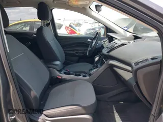 2013 Ford Escape SE with VIN 1FMCU0GX7DUD94269, listed as a IAAI auction lot 42621776 with 116,117 mi miles and . Bid and sale history available at DreamBid. Image 5.