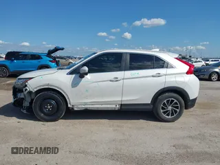 2020 Mitsubishi Eclipse Cross ES z VIN JA4AS3AA1LZ009730, wystawiony jako IAAI lot #42459307 z przebiegiem 128 954 mil mil oraz . Historia ofert i sprzedaży dostępna na DreamBid. Obrazek 14.
