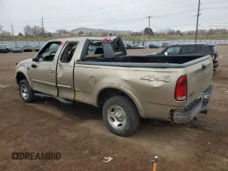 2000 Ford F-150 XL with VIN 1FTRX18LXYKA36124, listed as a Copart auction lot 51650385 with 0 mi miles and Salvage Title. Bid and sale history available at carsss.com. Image 2.