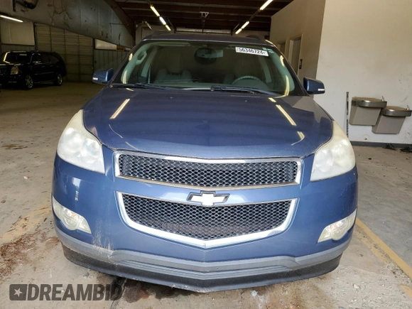 2012 Chevrolet Traverse 1LT with VIN 1GNKRGED8CJ284809, listed as a Copart auction lot 56346724 with 181,917 mi miles and Salvage Title. Bid and sale history available at DreamBid. Image 5.