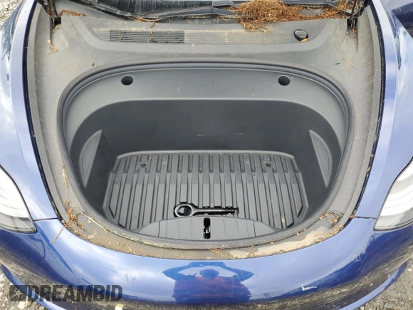 2021 Tesla Model 3 Long Range z VIN 5YJ3E1EB3MF924468, wystawiony jako Copart lot #55046745 z przebiegiem 29 446 mil mil oraz Szkoda całkowita • Salvage title. Historia ofert i sprzedaży dostępna na DreamBid. Obrazek 11.