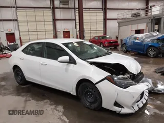 2018 Toyota Corolla L z VIN 2T1BURHE7JC109709, wystawiony jako IAAI lot #42099744 z przebiegiem 92 928 mil mil oraz . Historia ofert i sprzedaży dostępna na DreamBid. Obrazek 1.