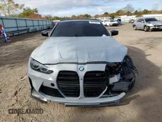 2024 BMW M4 Competition xDrive with VIN WBS33BA05RCN54847, listed as a Copart auction lot 76972564 with 9,527 mi miles and Salvage Title. Bid and sale history available at carsss.com. Image 5.