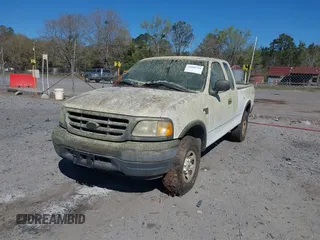 2001 Ford F-150 XL with VIN 1FTPX18L91NB97690, listed as a IAAI auction lot 41886760 with 1 mi miles. Bid and sale history available at carsss.com. Image 2.