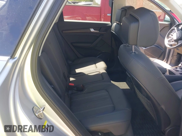 2022 Audi Q5 S line Premium with VIN WA1GAAFY2N2119625, listed as a IAAI auction lot 41979117 with 18,694 mi miles and . Bid and sale history available at DreamBid. Image 8.