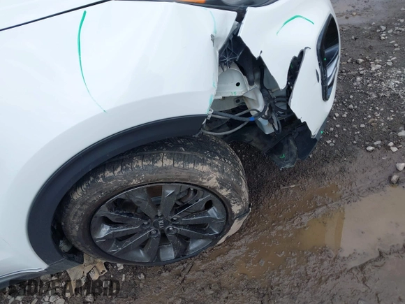 2018 Kia Sportage EX with VIN KNDPNCACXJ7409142, listed as a IAAI auction lot 42665448 with 80,537 mi miles and . Bid and sale history available at DreamBid. Image 6.