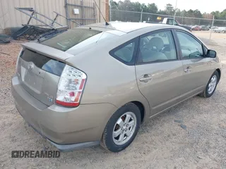 2008 Toyota Prius with VIN JTDKB20U683362166, listed as a IAAI auction lot 41721868 with 222,909 mi miles. Bid and sale history available at carsss.com. Image 4.