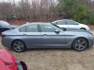2021 BMW 5 Series 530i xDrive with VIN WBA13BJ05MWX32274, listed as a IAAI auction lot 41903090 with 43,729 mi miles and . Bid and sale history available at DreamBid. Image 13.