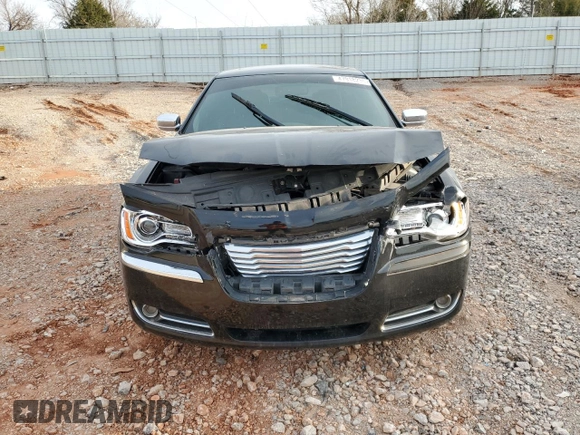 2014 Chrysler 300 C with VIN 2C3CCAKT3EH128712, listed as a Copart auction lot 47918235 with Not Provided miles and Salvage Title. Bid and sale history available at carsss.com. Image 5.