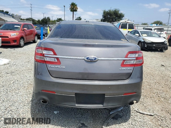 2013 Ford Taurus Limited z VIN 1FAHP2F85DG234922, wystawiony jako Copart lot #65851575 z przebiegiem 164 958 mil mil oraz Czysty tytuł • Clean title. Historia ofert i sprzedaży dostępna na DreamBid. Obrazek 6.