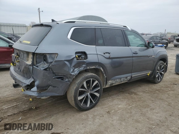 2024 Volkswagen Atlas SEL Premium R-Line with VIN 1V2FR2CA1RC520945, listed as a Copart auction lot 44778565 with 25,003 mi miles and Salvage title. Bid and sale history available at DreamBid. Image 3.