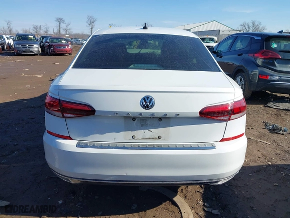2021 Volkswagen Passat 2.0T SE with VIN 1VWSA7A30MC017762, listed as a IAAI auction lot 41518104 with 88,017 mi miles. Bid and sale history available at carsss.com. Image 17.